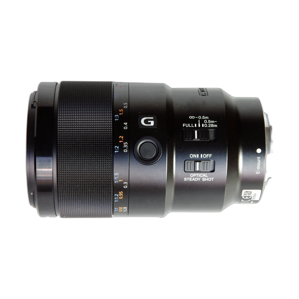 Sony FE 90mm f/2.8 Stf GM Oss Macro 2